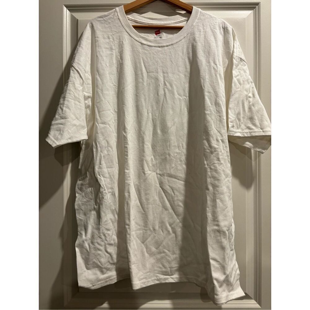 Hanes White Tshirt size 2XL